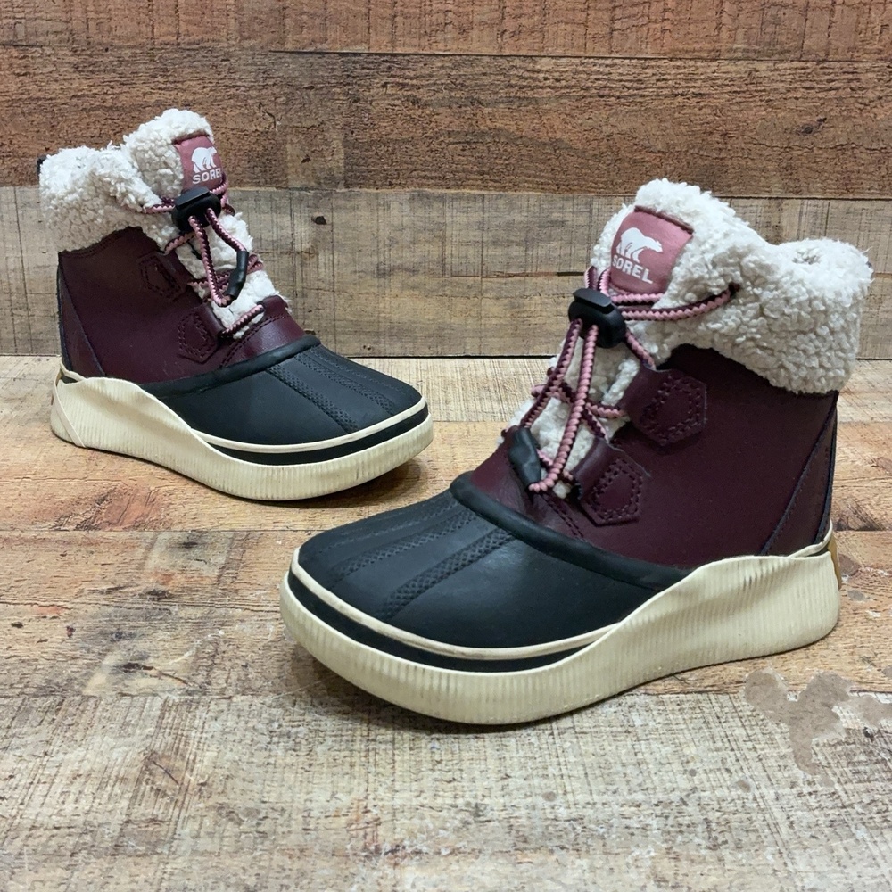 Sorel Snow Boots Kids Size 3 34 Red Faux Fur Ankle Lace Up Winter NY5164-543